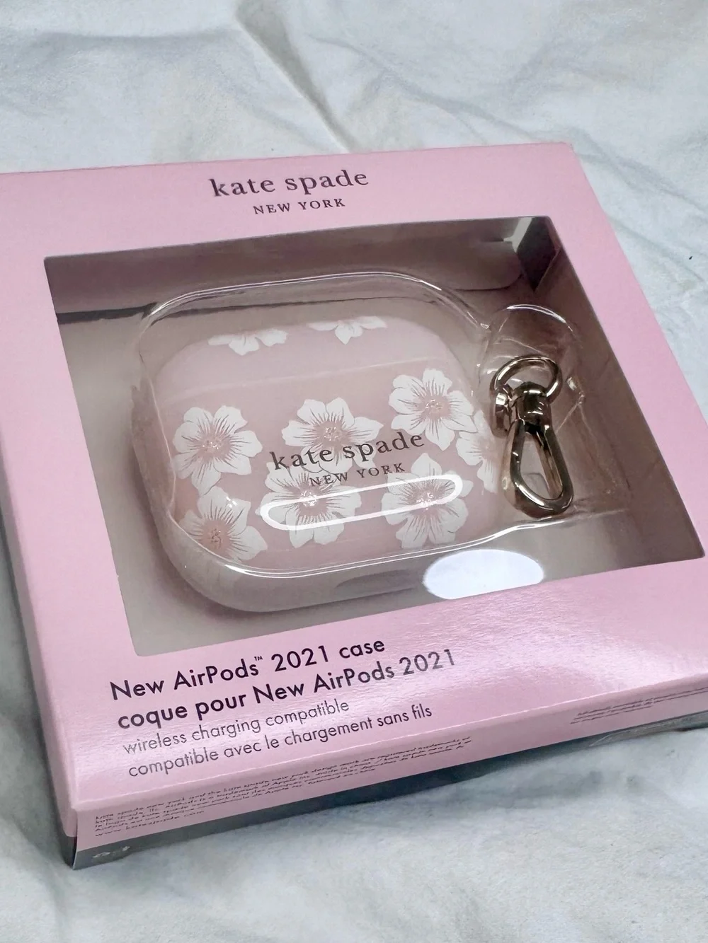 Kate Spade Air Pods Case Brand new in Box!